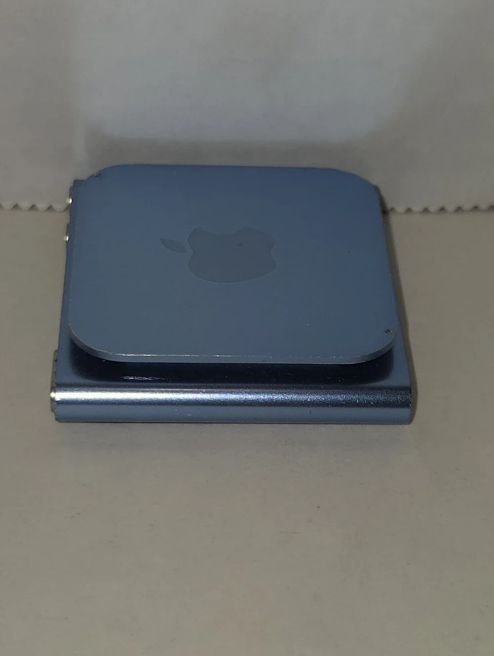 Apple Ipod Nano 6th Gen Blue Works But Bad Battery